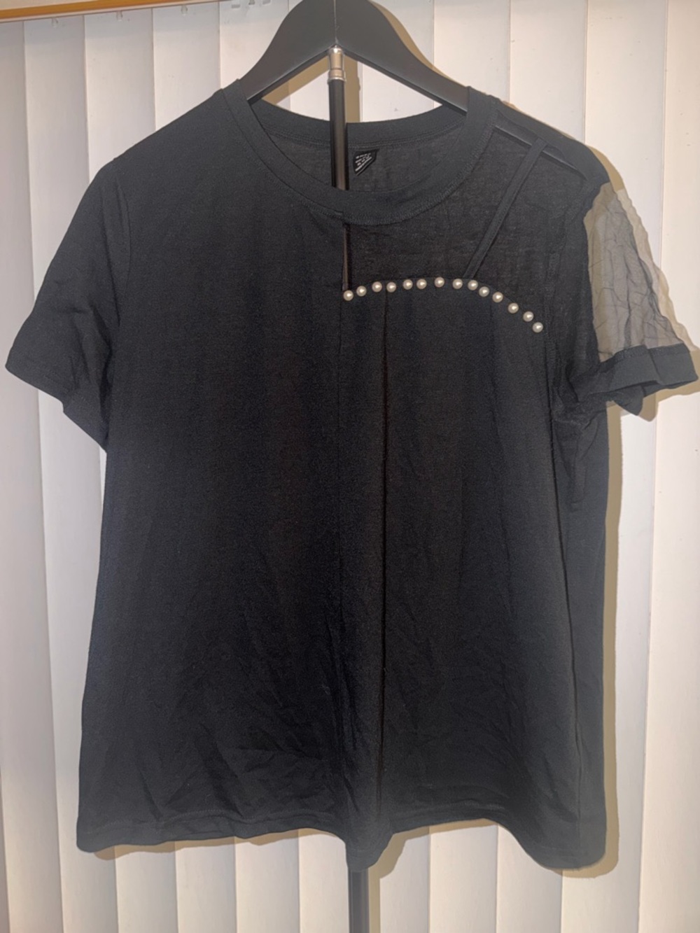 SHEIN Black Short Sleeve Tee with Pearl Accent